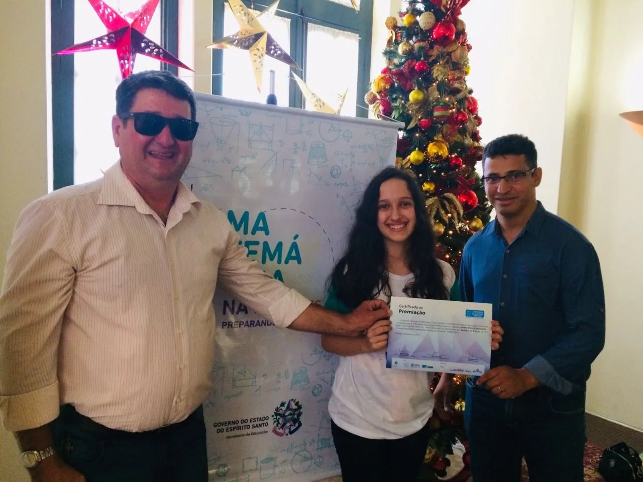 Estudante de Nova Venécia recebe premiação da Olimpíada Brasileira de Matemática em Vitória