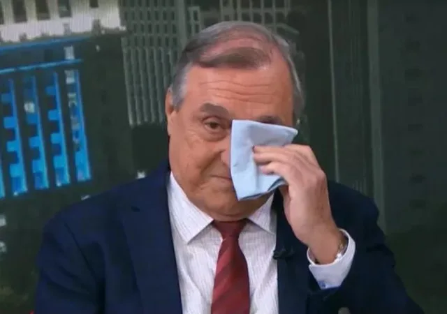 Sardenberg anuncia saída e sofre crise de choro ao vivo na TV: "Me afastar"