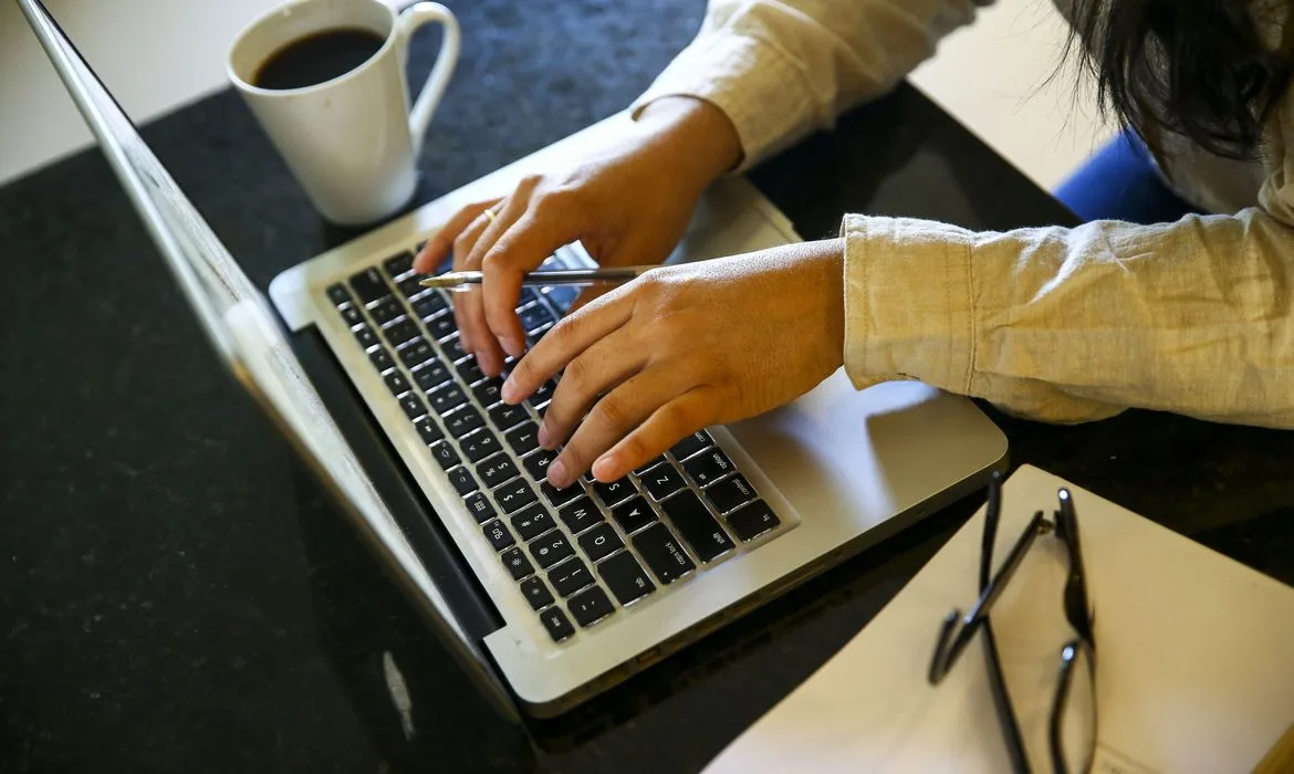 Teletrabalho, home office ou trabalho remoto.