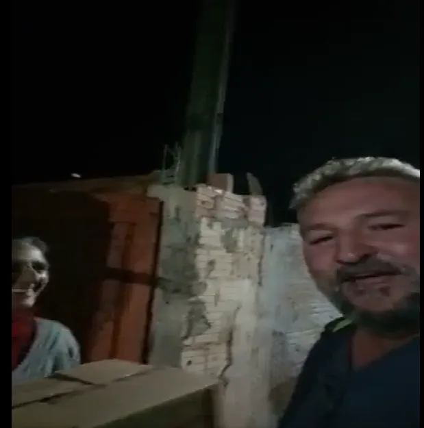 Vídeo com homem dizendo suspender entrega de marmita a eleitora de Lula viraliza. Assista!