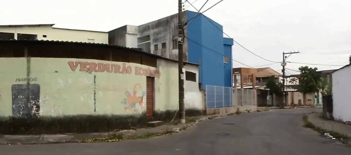 Duas pessoas são presas por suspeita de envolvimento na morte de casal em Feu Rosa