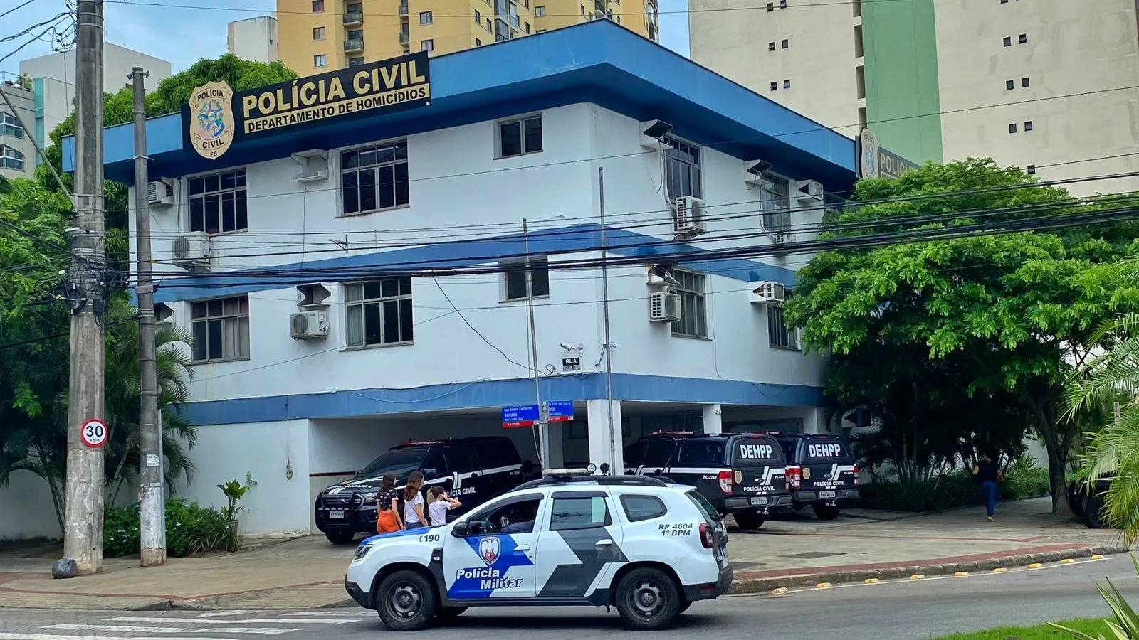 Homem é executado dentro de casa no Morro do Romão