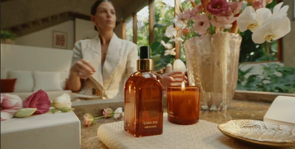 Onde mora a sua essência? O Boticário lança campanha para apresentar nova marca de perfumaria para a casa Onde mora a sua essência? O Boticário lança campanha para apresentar nova marca de perfumaria para a casa