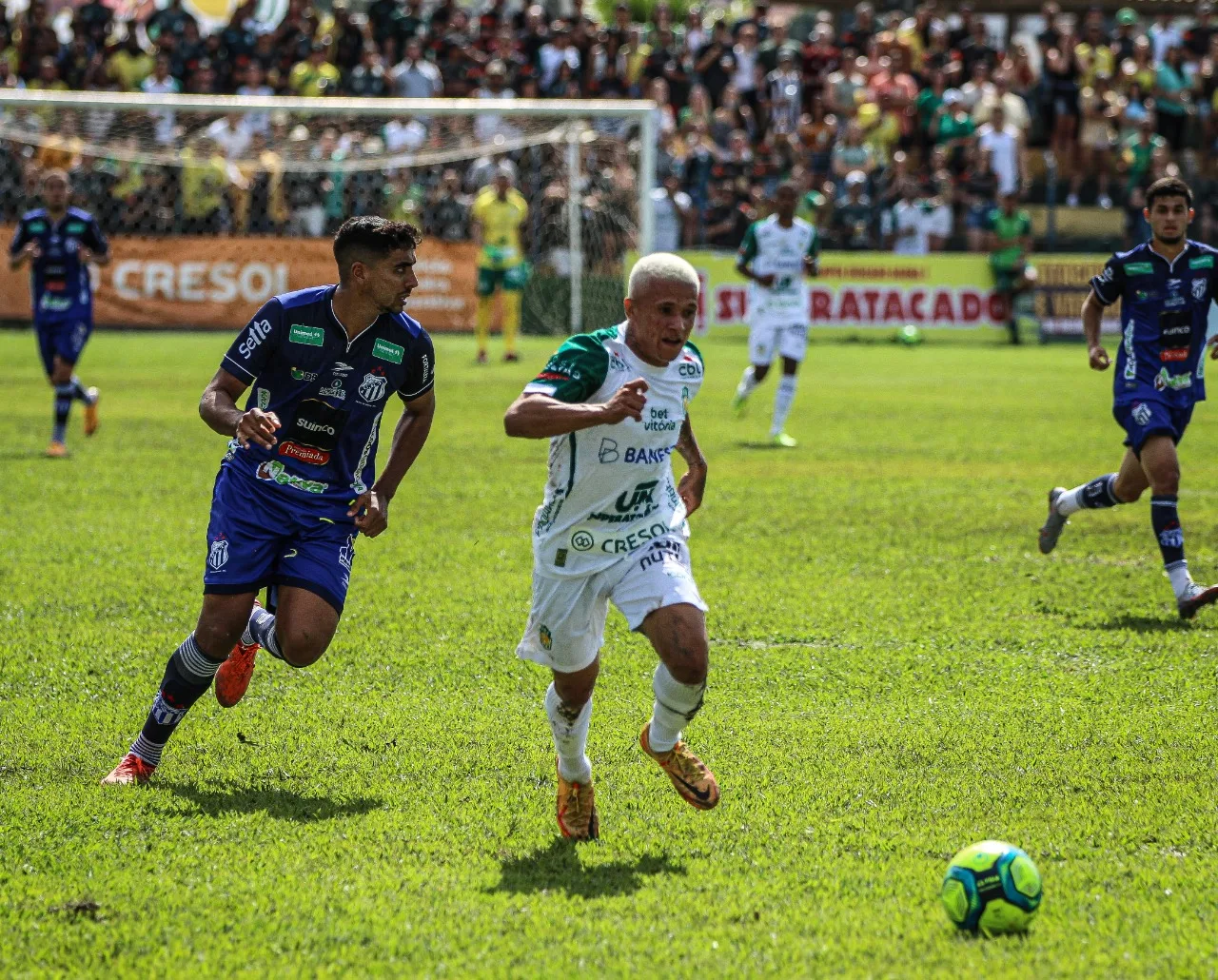 Nova Venécia empata no fim com a URT e seca Inter de Limeira para avançar na Série D