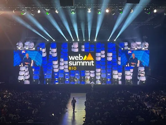 UM_Digital participa do Web Summit Rio 2023