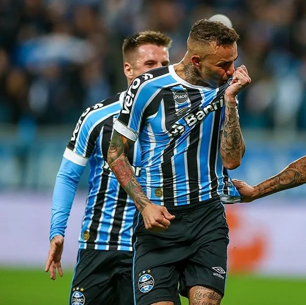 Reforço do Corinthians, Luan se despede do Grêmio: 'Meu nome está na história'