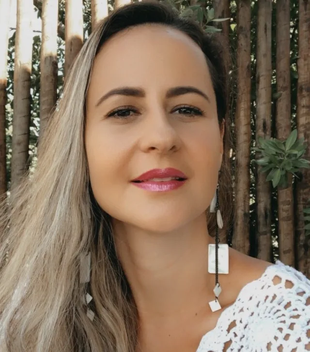 Mulher morta após queda de pilastra em Guarapari deixou filha de 13 anos