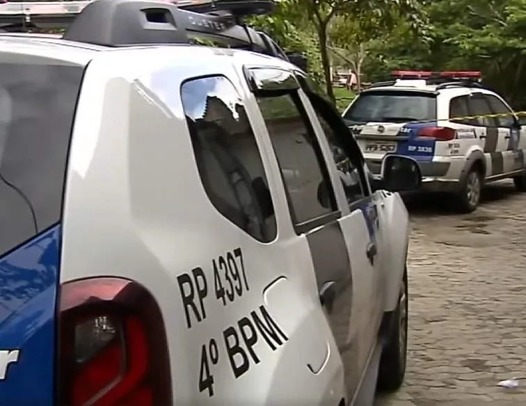 Homem é preso após tentar roubar casal em uma moto e motorista em Vila Velha