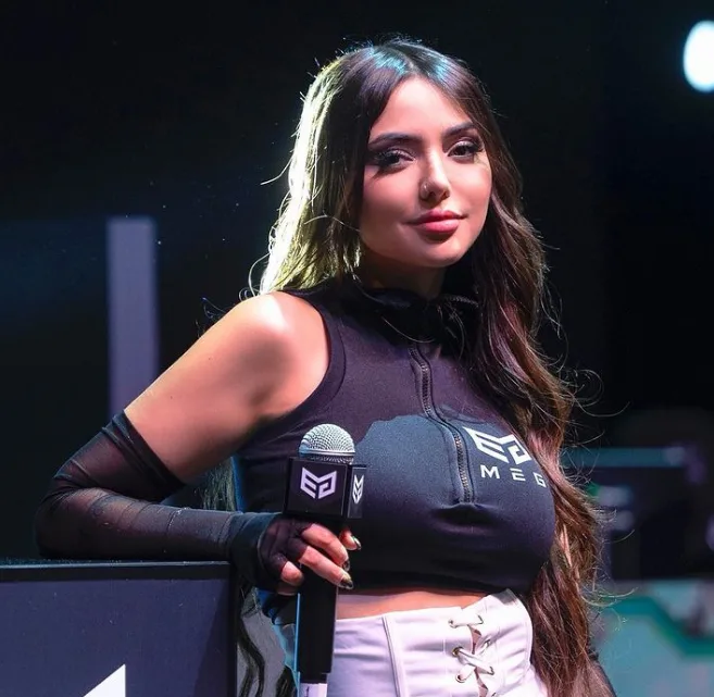 Nyvi Estephan será apresentadora do

Panamerican Esports Games Rio