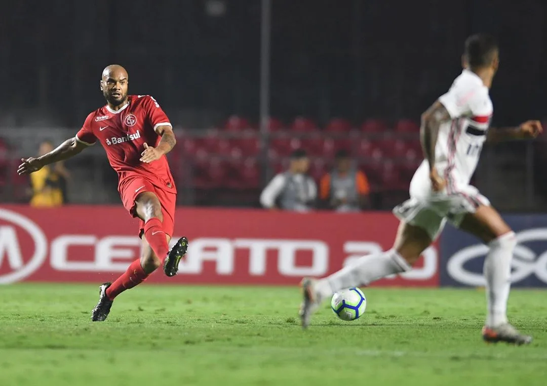 Lateral-direito, Heitor fica desapontado por Inter não obter vaga direta na Libertadores