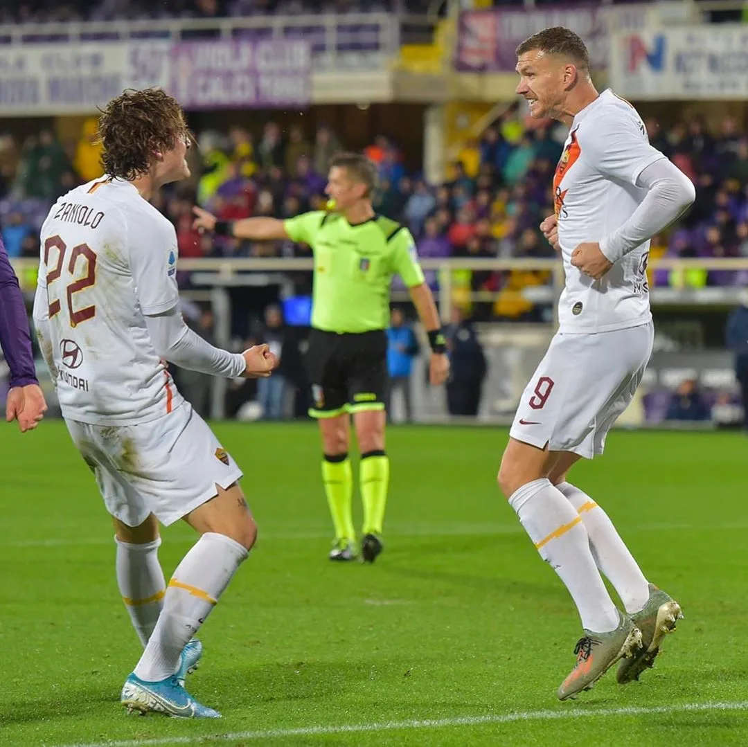 Roma goleia a Fiorentina e se consolida entre os primeiros do Campeonato Italiano