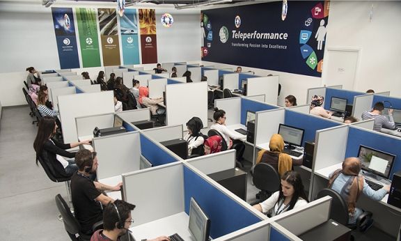 Teleperformance tem 100 vagas para atuar com mídias digitais