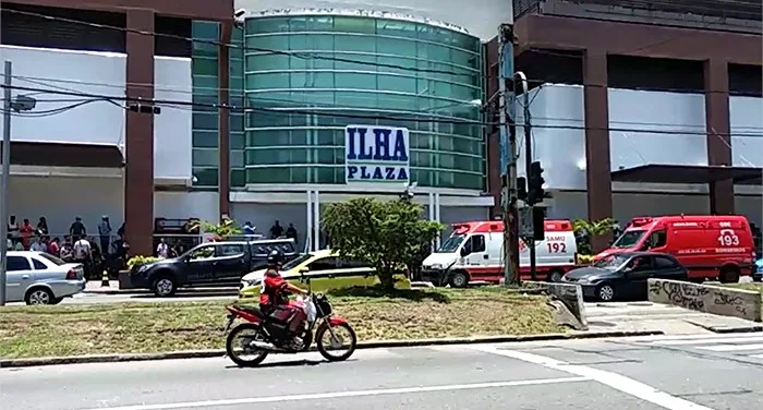 Menina morre engasgada com chiclete em shopping