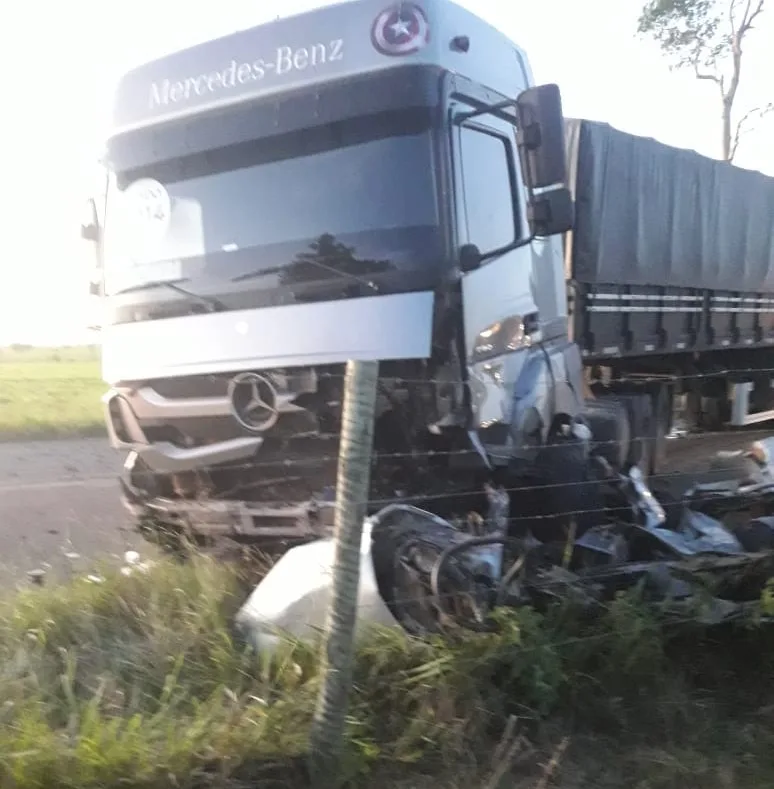 Três pessoas morrem e duas ficam feridas após acidente, em Pinheiros