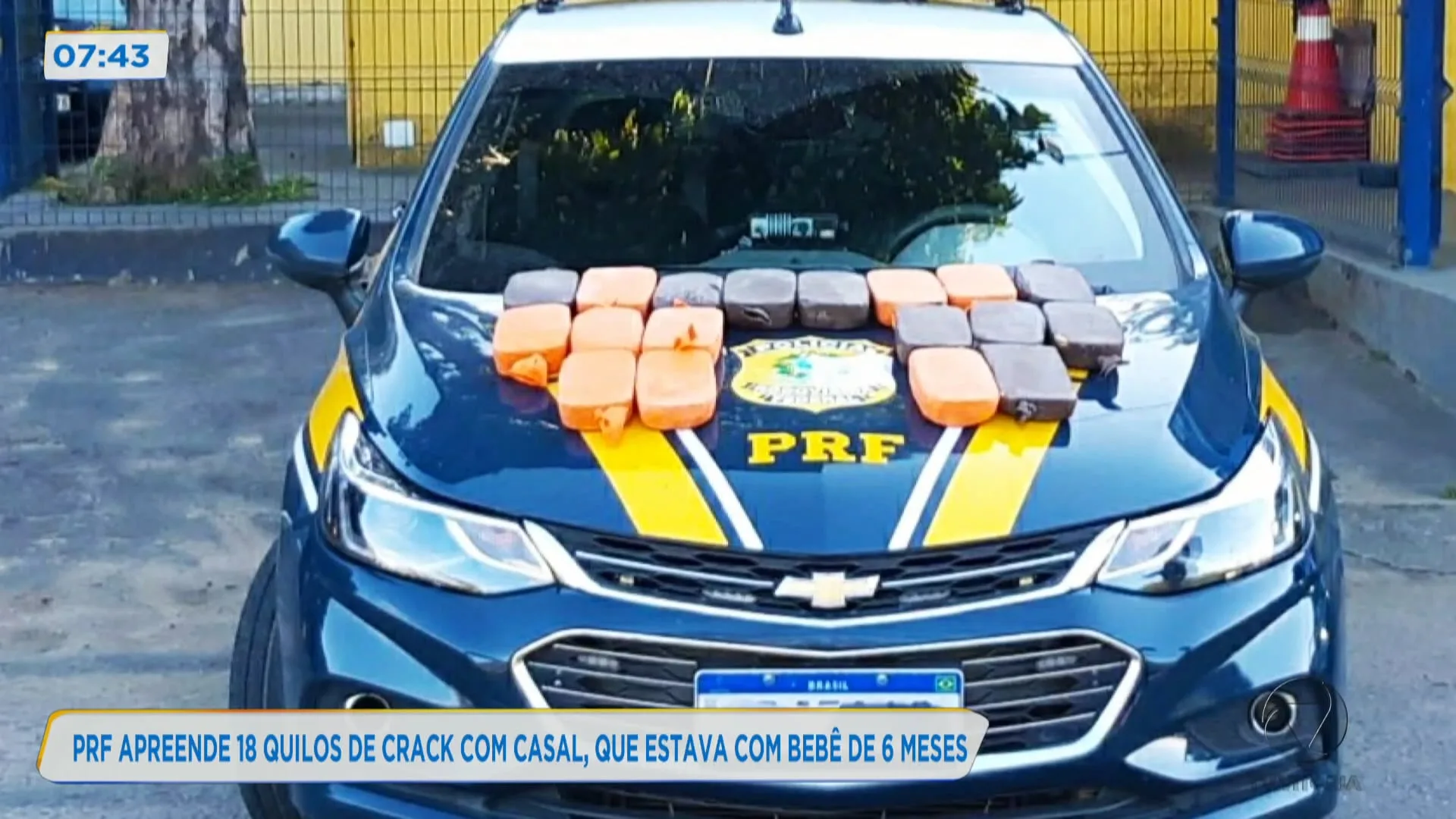 PRF apreende 18 quilos de crack com casal