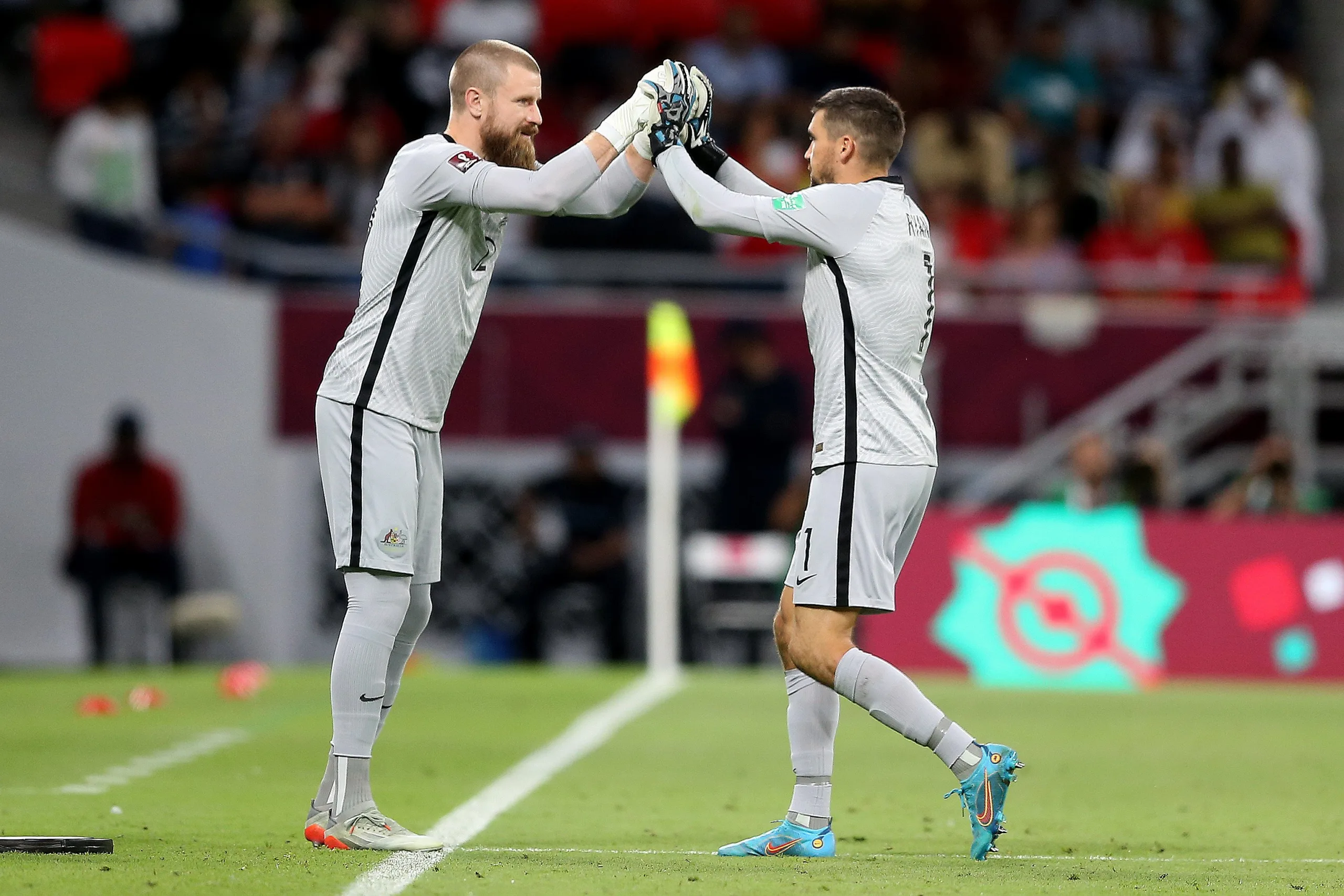 Quem é Redmayne, o goleiro bailarino que colocou a Austrália na Copa do Catar