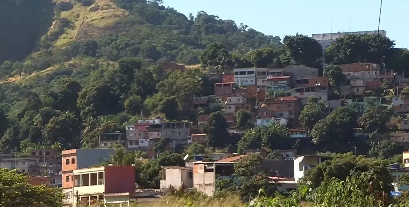 Jovem vai comprar drogas e é baleado em Vila Velha