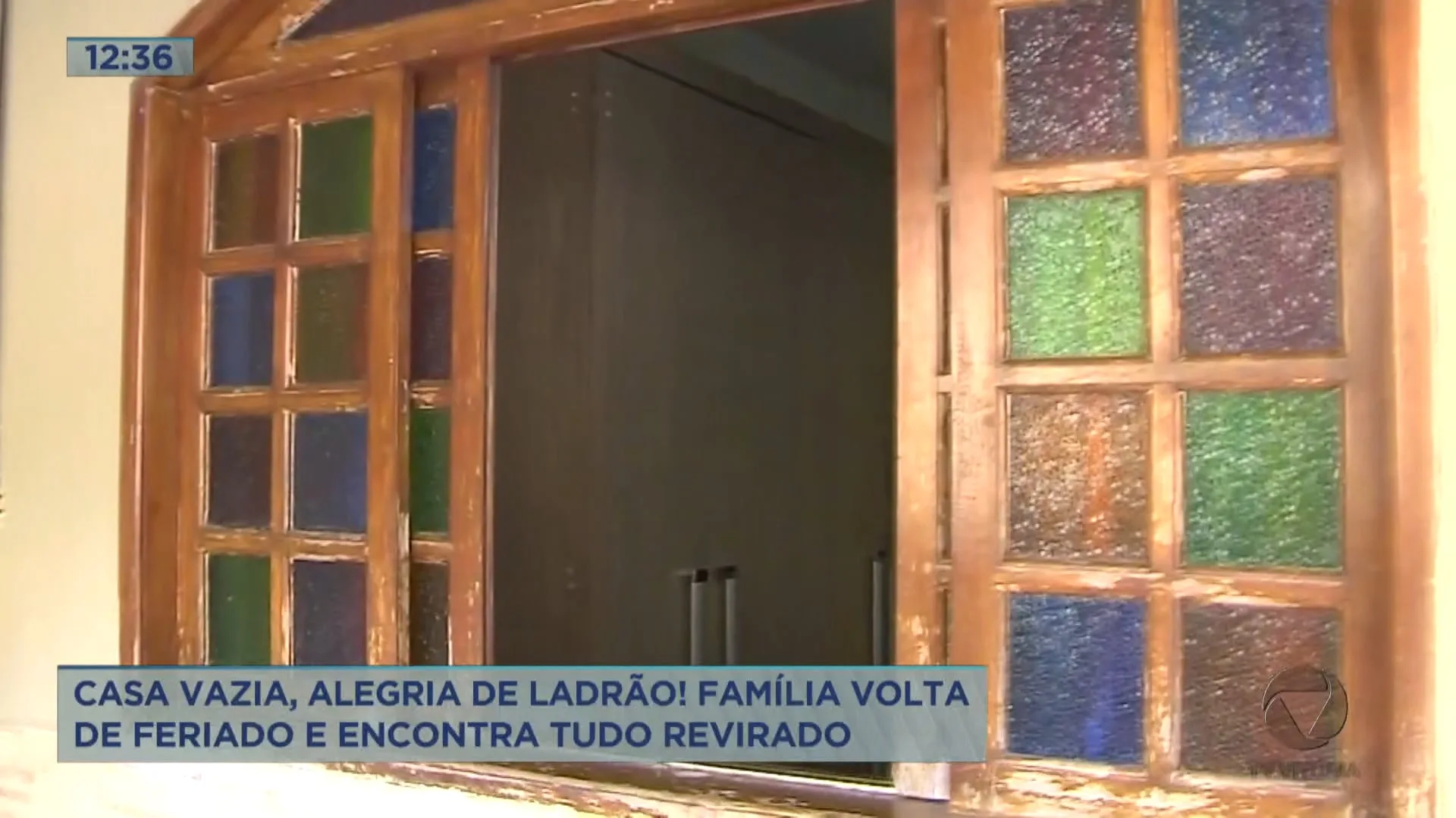 Família viaja e encontra casa arrombada ao voltar