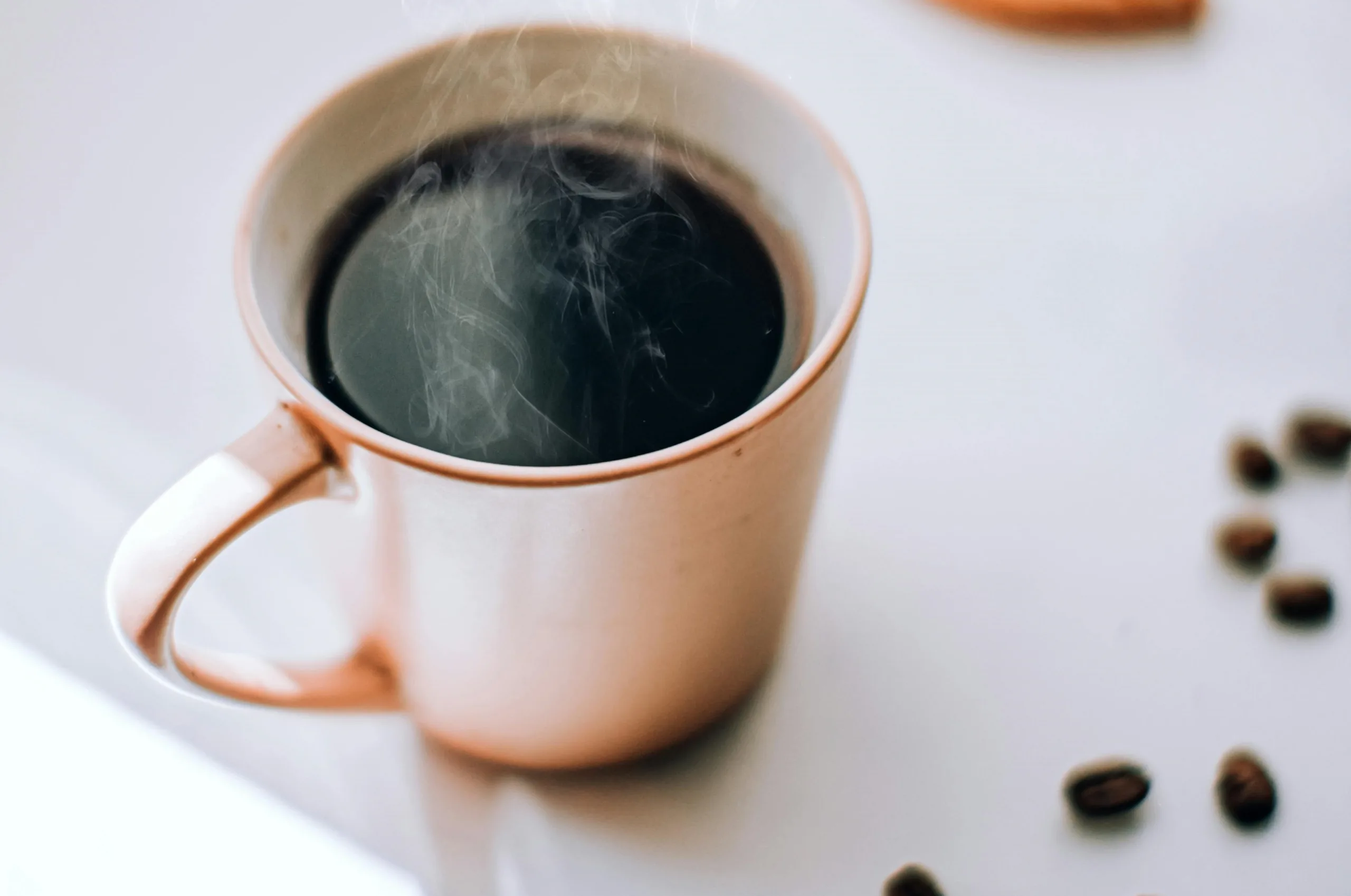 Dia do Café: quais benefícios da bebida? Pode tomar de pré-treino? Saiba tudo e história