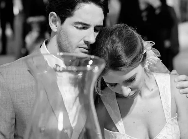 Rebeca Abravanel comemora dois meses de casamento com o jogador Alexandre Pato