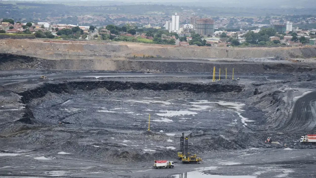 Mineradoras querem lei que desonera minerais críticos e estratégicos