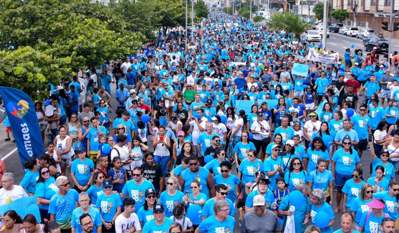 Com o tema "união", caminhada pelos autistas acontece neste domingo na Praia de Camburi