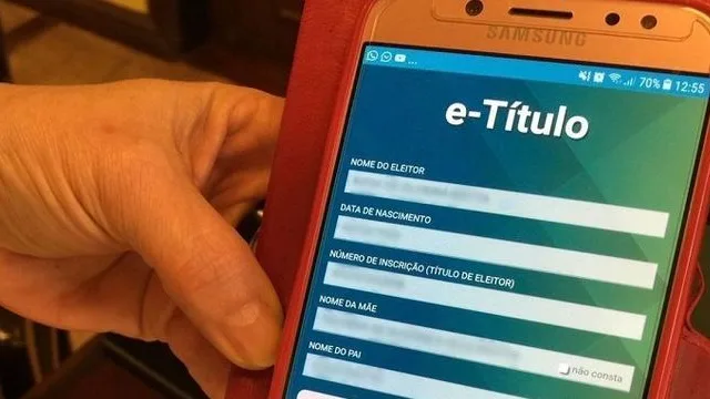 Mais de 600 mil eleitores justificam ausência por meio do e-Título, diz TSE