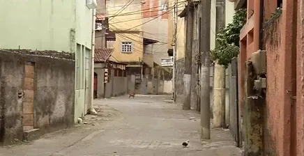 Morador de rua é baleado no peito em bairro de Vila Velha