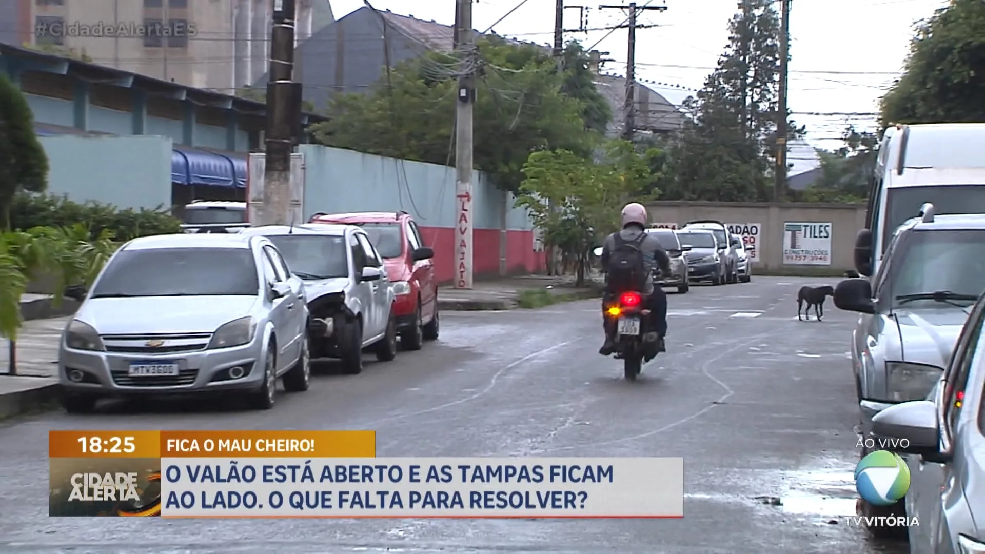 Valão destampado preocupa comerciantes de Vila Velha.