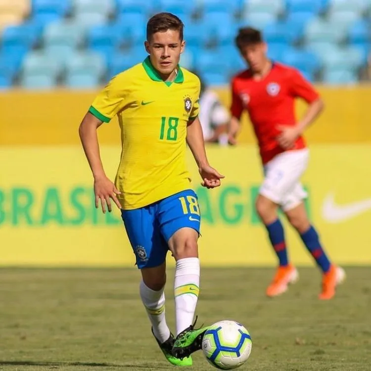 Jogador capixaba da Copa do Mundo Sub-17 comenta convocação e laço forte com o ES