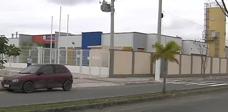 Vigilante de escola tem arma levada por criminosos durante assalto em Vila Velha