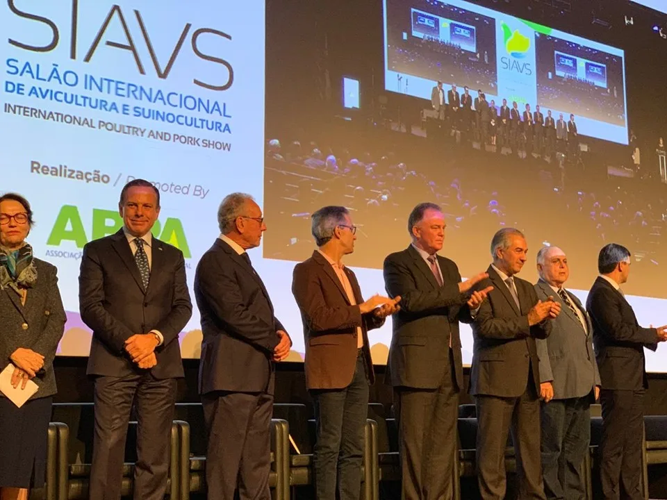 Governador participa da abertura do Salão Internacional de Avicultura e Suinocultura