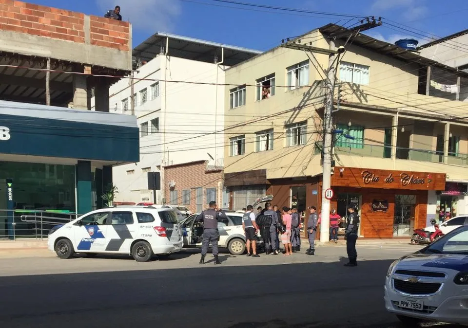 Seis pessoas são presas suspeitas de participação em roubo a banco em Barra de São Francisco