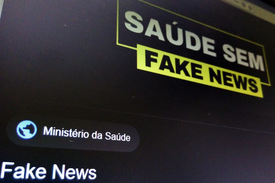 Especialistas discutem desafios para vencer fake news sobre vacinação