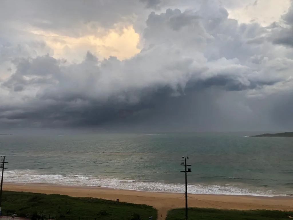 Fim de semana com tempo instável e chuva no ES. Veja a previsão do tempo!