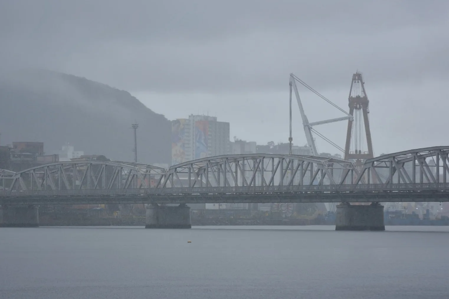 Novo alerta de chuva intensa é emitido para 75 cidades do ES