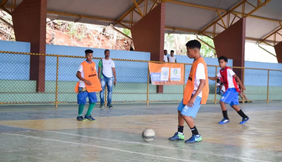 Oito escolas de Cachoeiro participam de Festival de Jogos e Brincadeiras