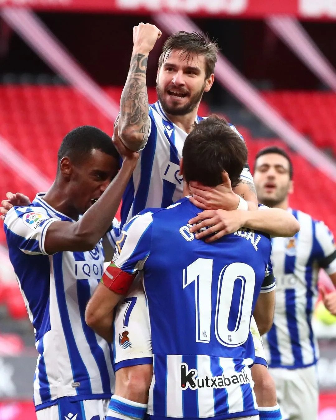 Real Sociedad vence clássico do País Basco e complica Athletic Bilbao no Espanhol