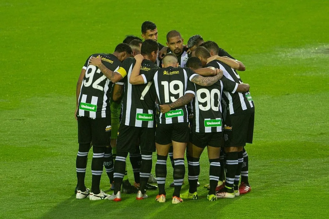 Figueirense vence Avaí em clássico e deixa zona de rebaixamento da Série B