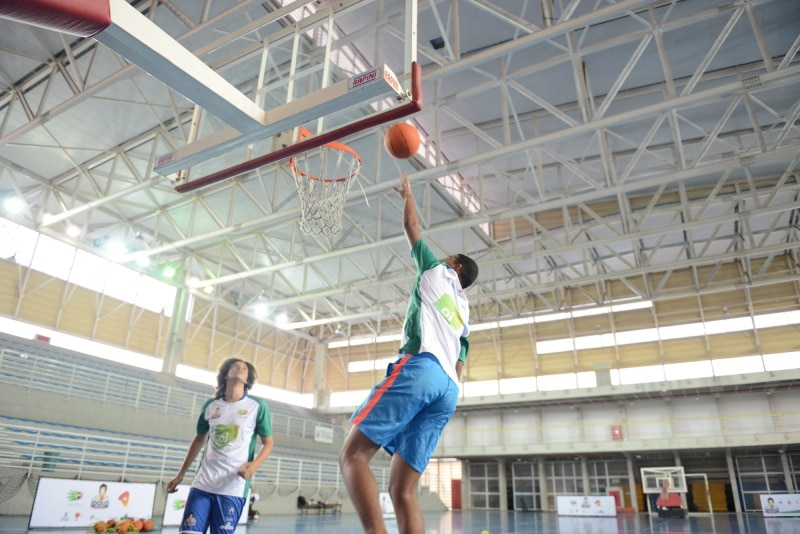 Escola de Basquete do Anderson Varejão