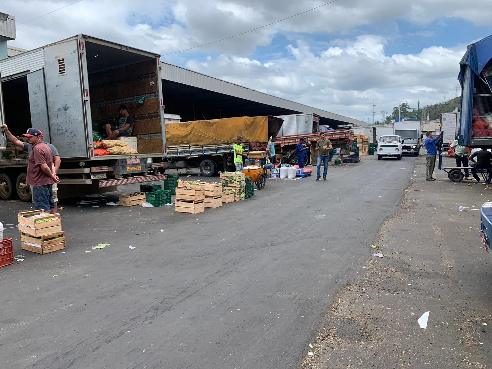 Protesto: mercadorias de fora do ES não chegam à Ceasa, mas movimento é normal