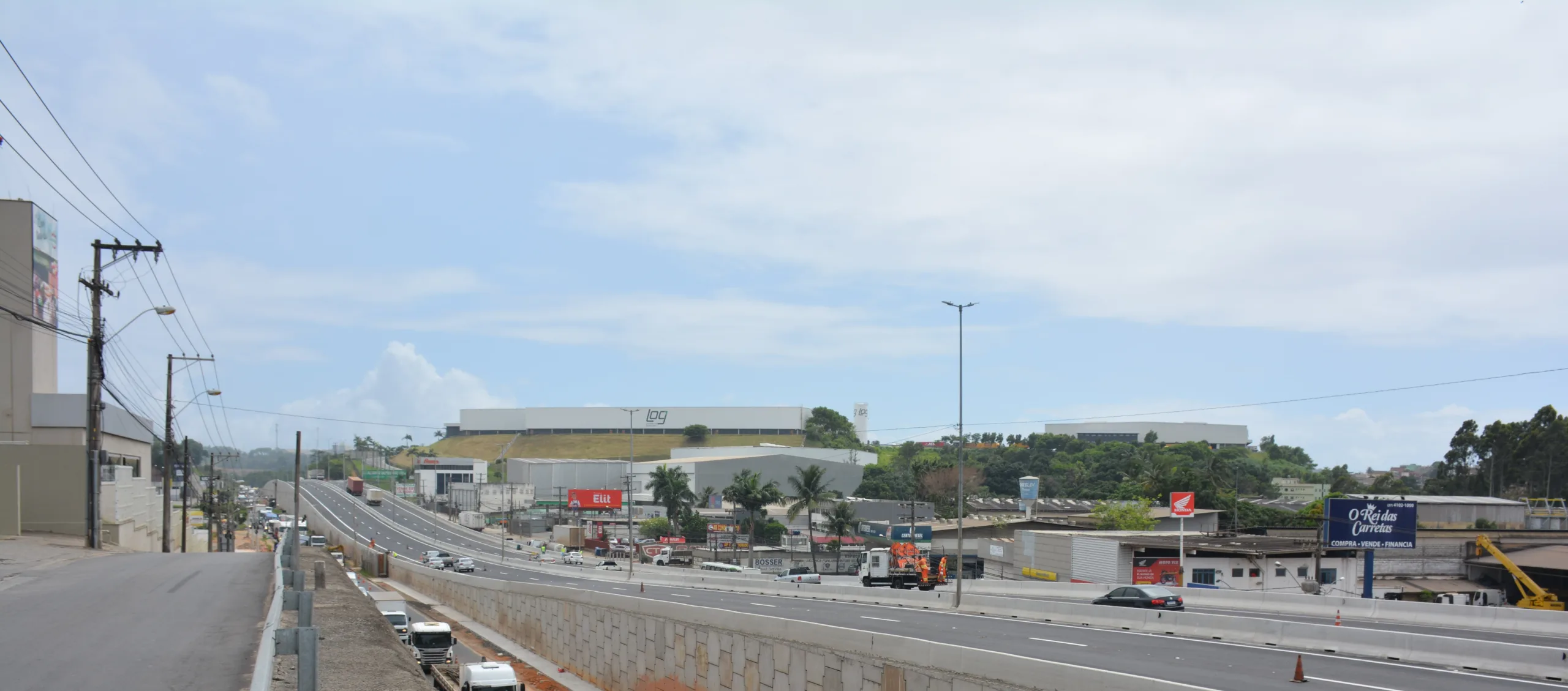 Viadutos da BR-101 são liberados para tráfego em Viana