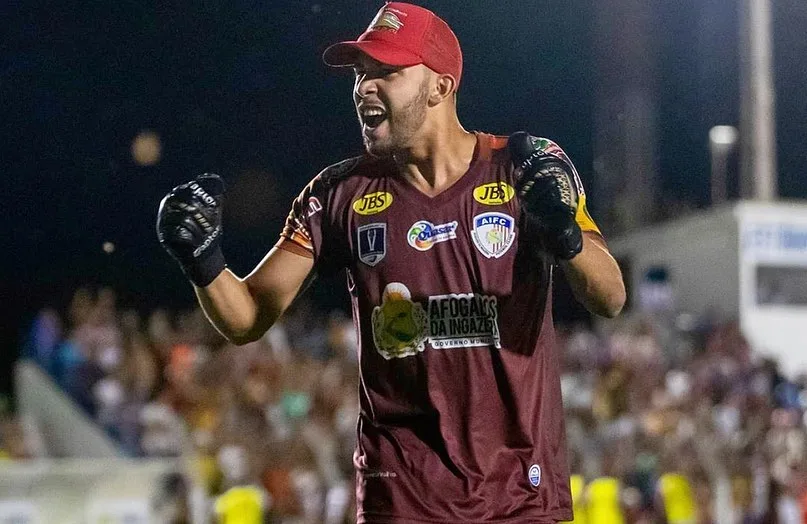 "Goleiro de Boné" é eleito vereador em município do ES