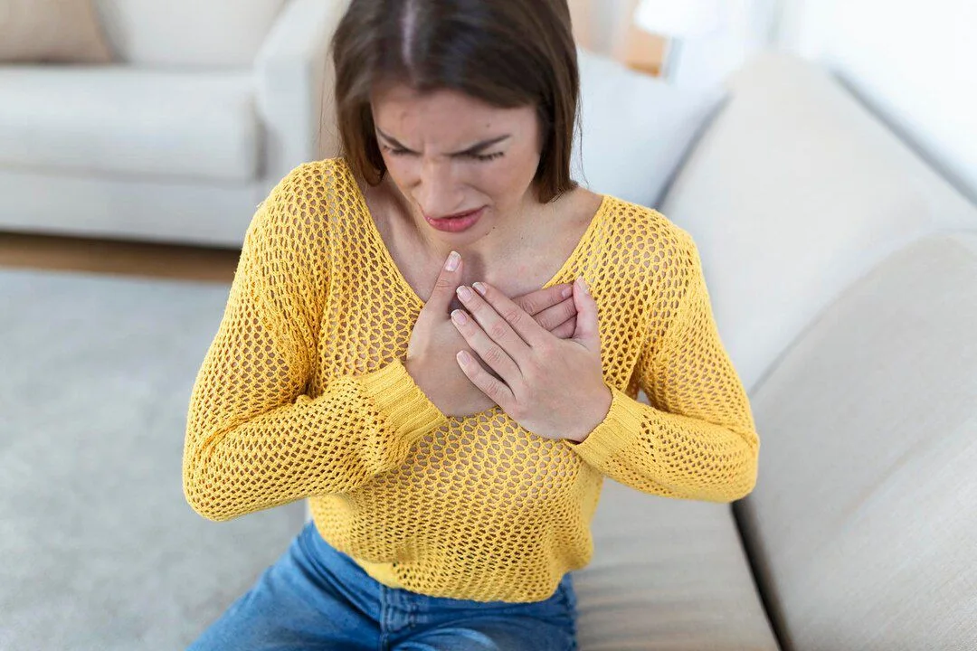 Mulheres e pessoas abaixo de 60 anos vivem menos após infarto, mostra estudo