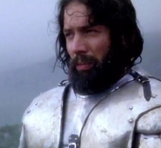 Ator de Excalibur e Better Call Saul morre aos 68 anos de idade