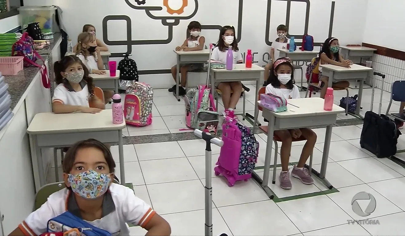 Após 52 dias fechadas, saiba o que as escolas do ES fizeram para voltar a receber alunos