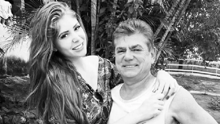 Pai da ex-BBB Amanda Gontijo morre em acidente de carro: "Ainda sem acreditar"