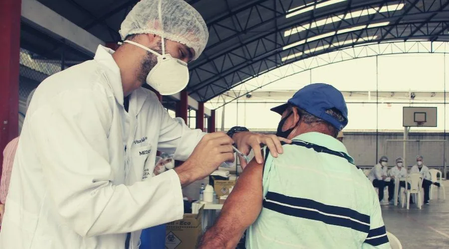 Vila Velha abre 14 mil vagas para vacinação nesta quinta. Veja quem pode agendar