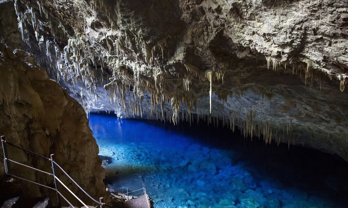 Gruta Lagoa Azul