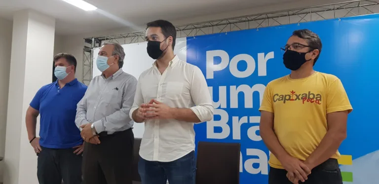 Eduardo Leite indica a empresários que será candidato à Presidência